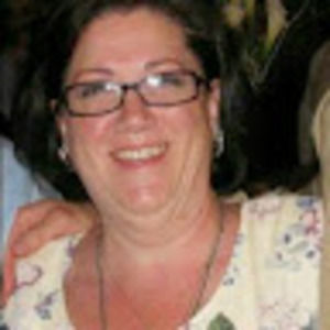 Meet your Posher, Leona